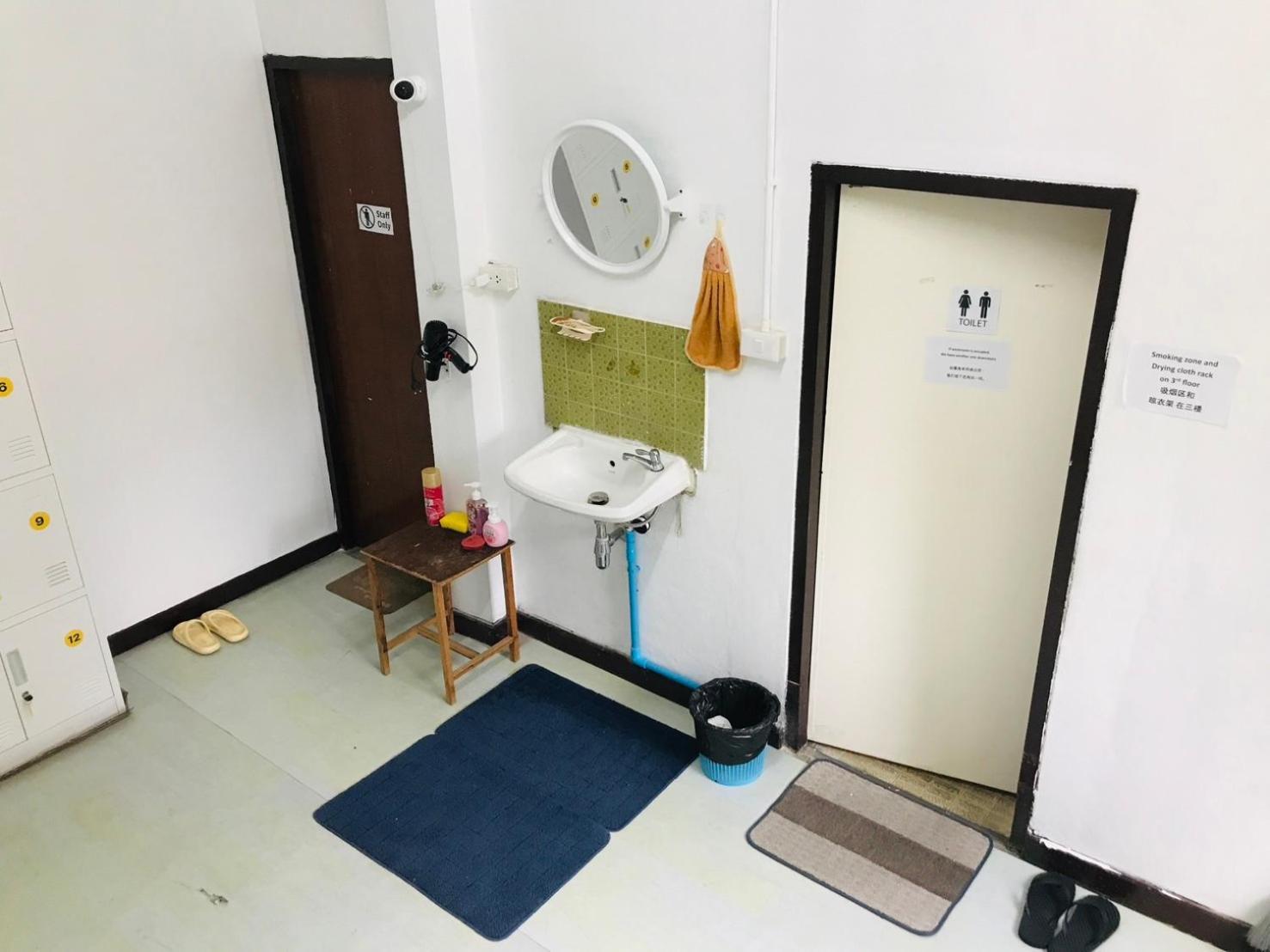 Silom Guesthouse Bangkok Dış mekan fotoğraf